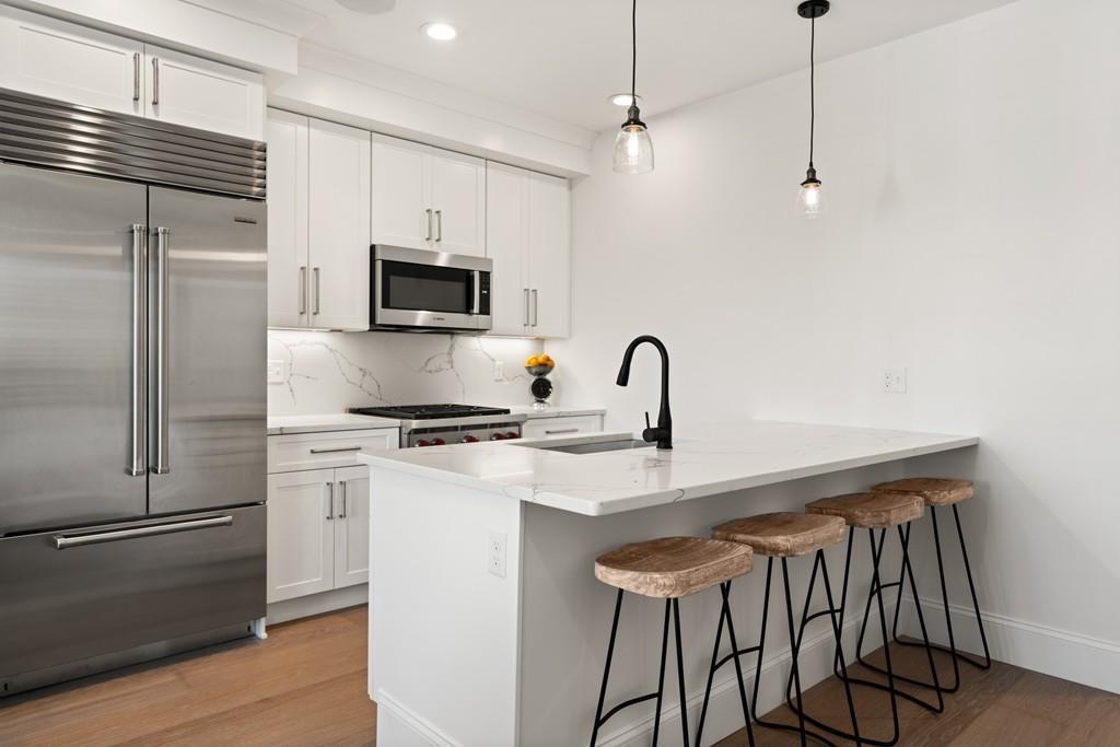 258 W 3rd - Photo 1