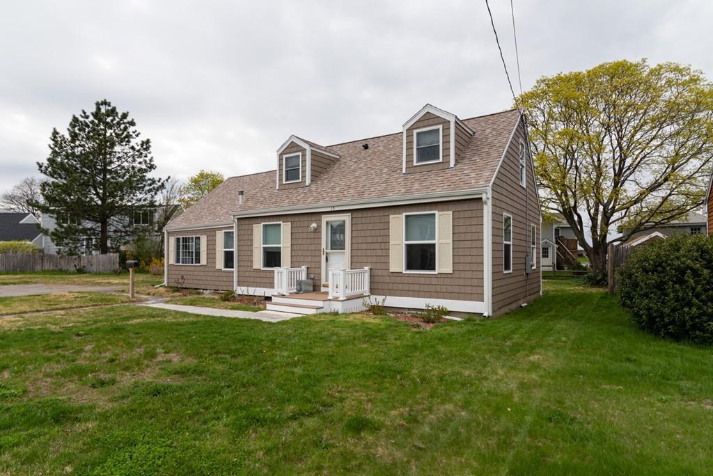 15 Packard Ave - Photo 1