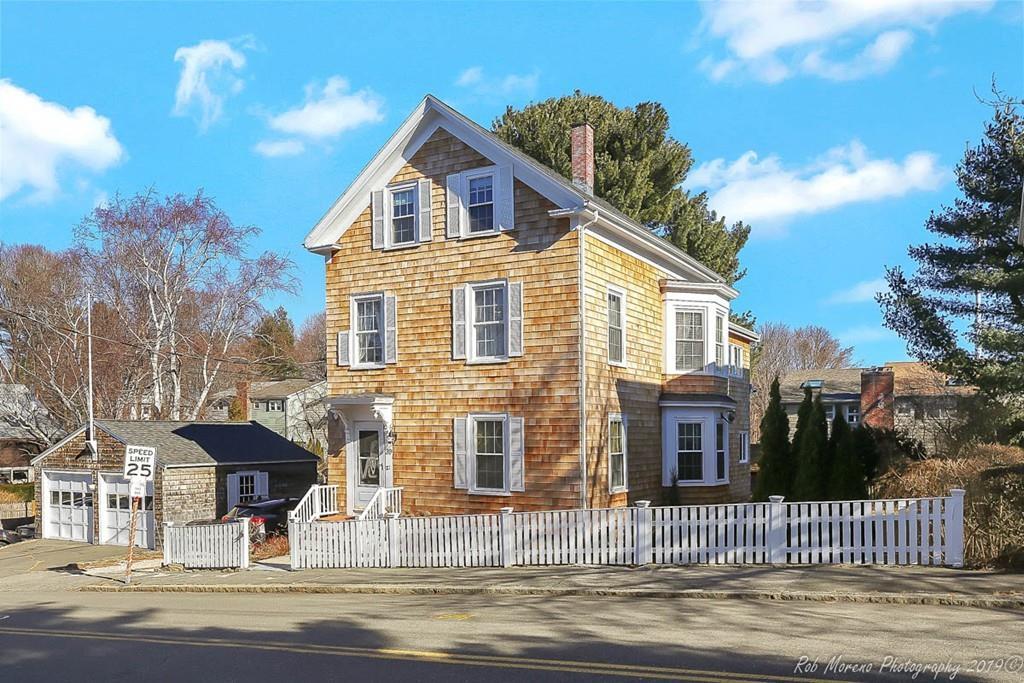 39 Lincoln Avenue - Photo 1