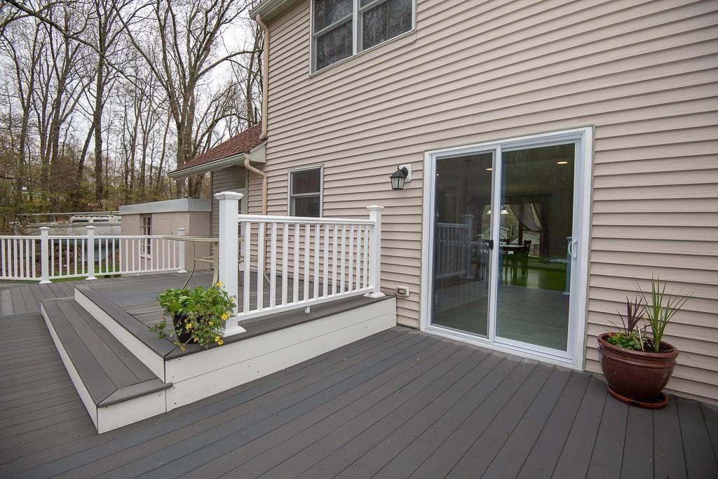 6 Sunrise Ave - Photo 1