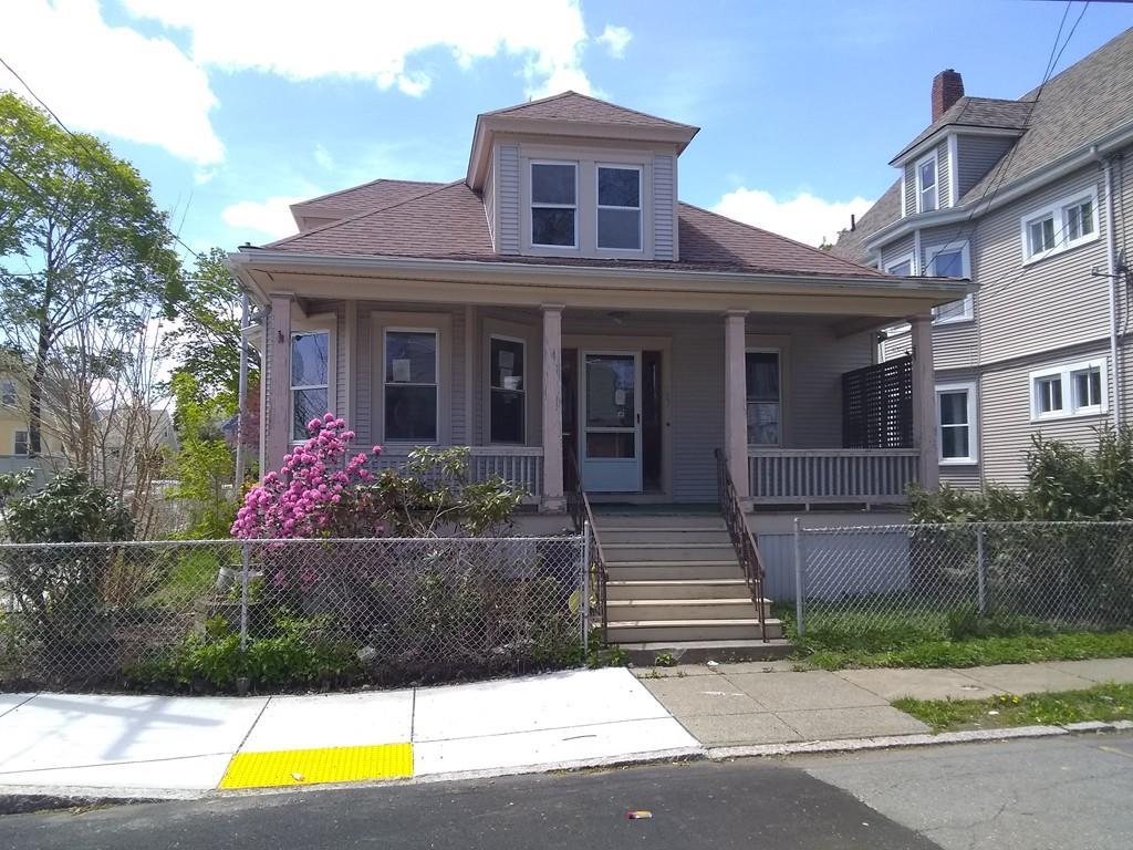 207 Tremont St - Photo 1