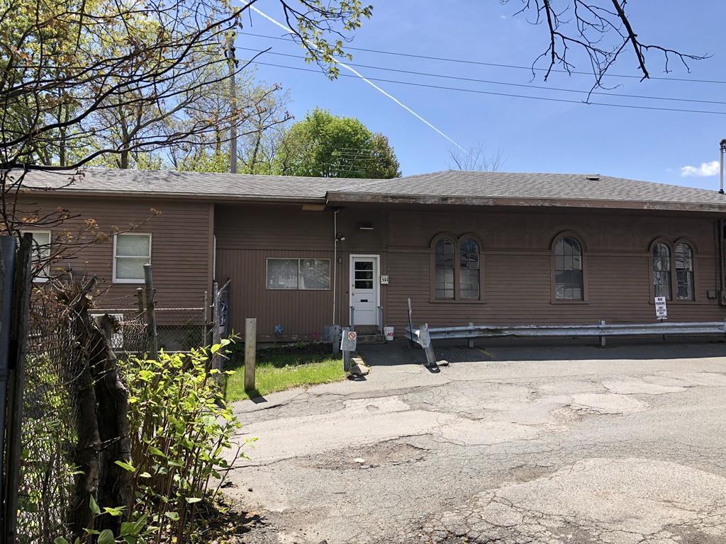 344 Central St - Rear - Photo 1