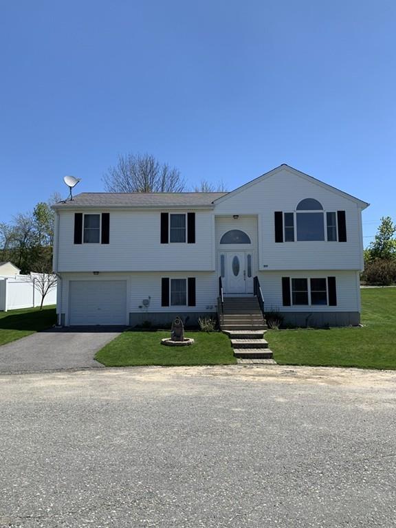 100 Evelyns Way - Photo 1