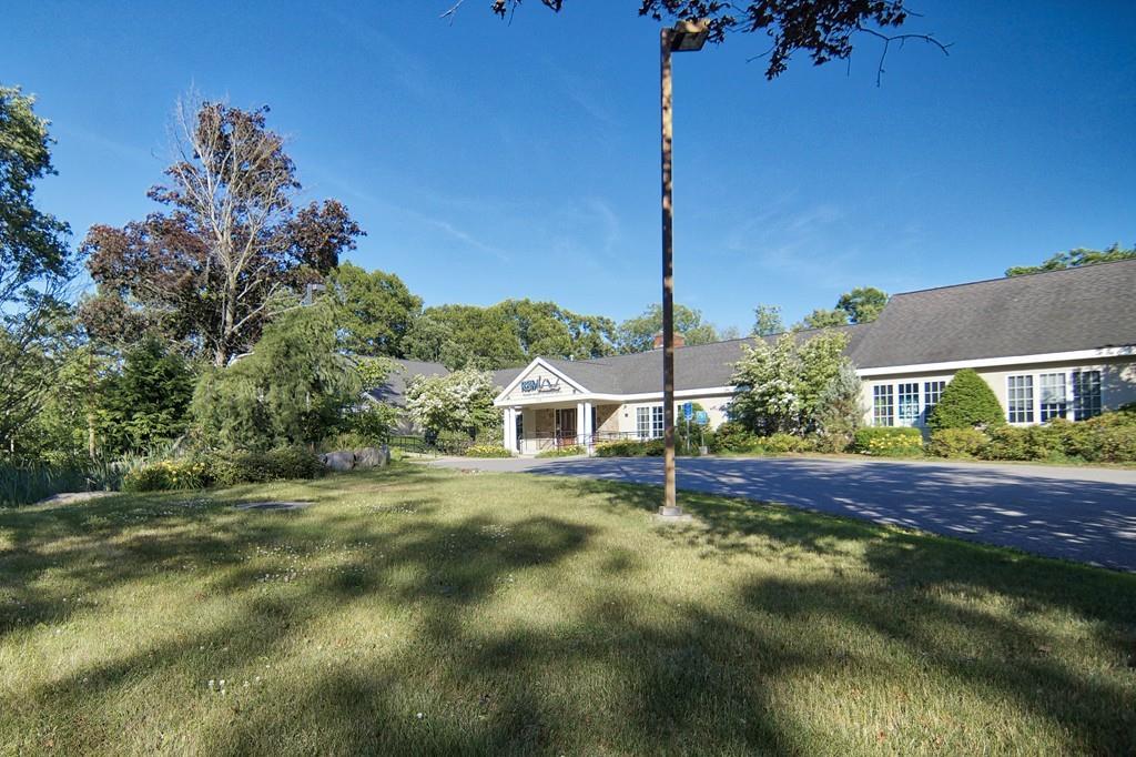525 Main St - Photo 1