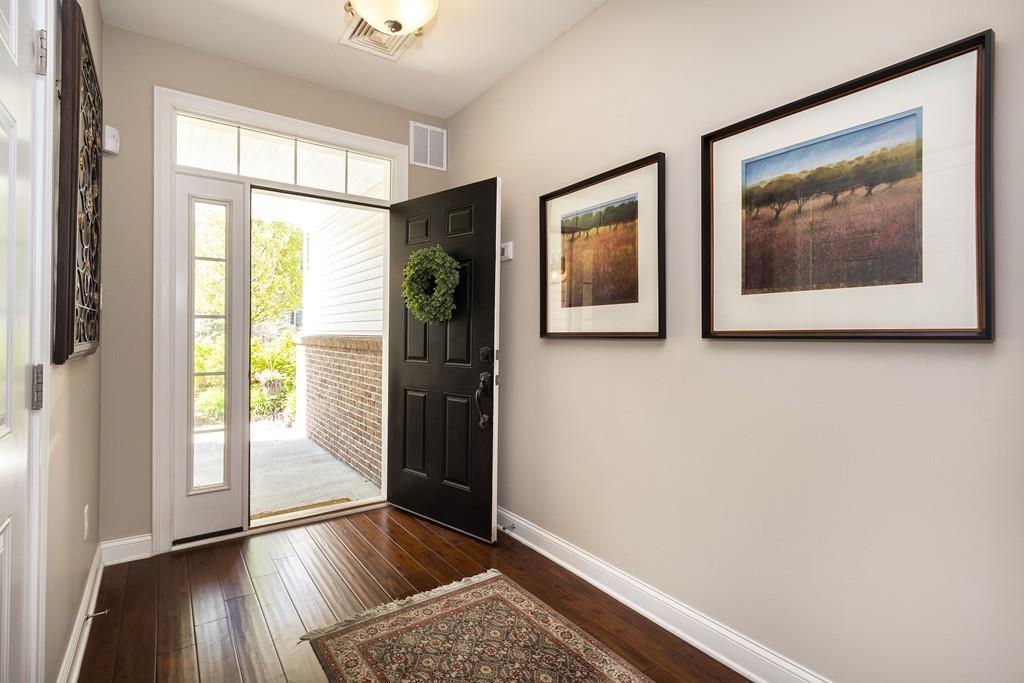 103 Halsted Dr - Photo 1