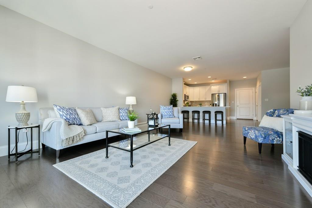 445 Essex Street - Photo 1