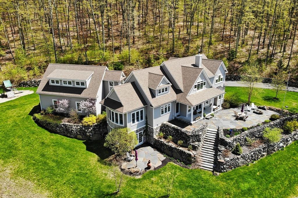 171 Hovey Rd - Photo 1