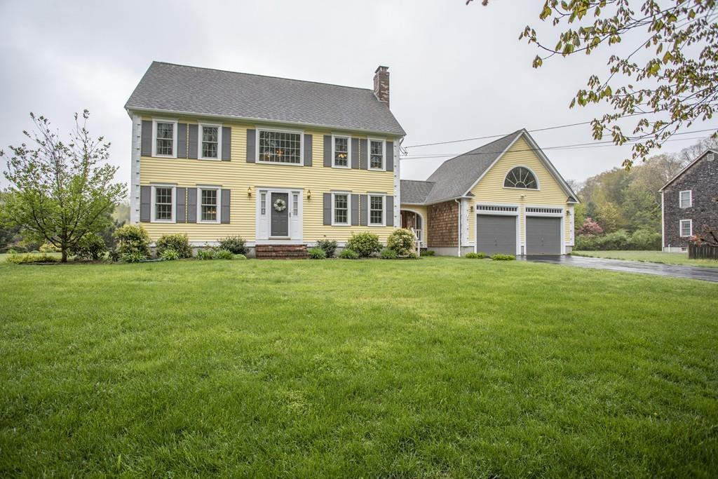 190 John Scott Blvd - Photo 1