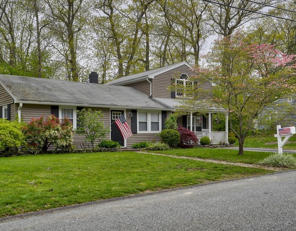 29 Lindsay Road - Photo 1