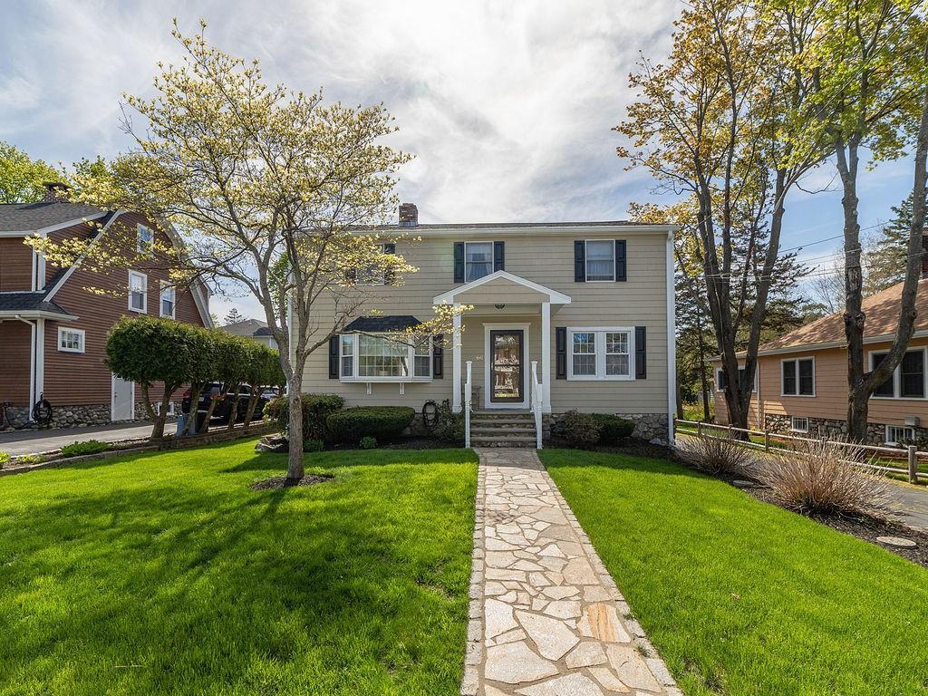 66 East St - Photo 1