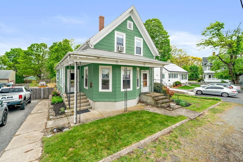 19 Leyden St - Photo 1