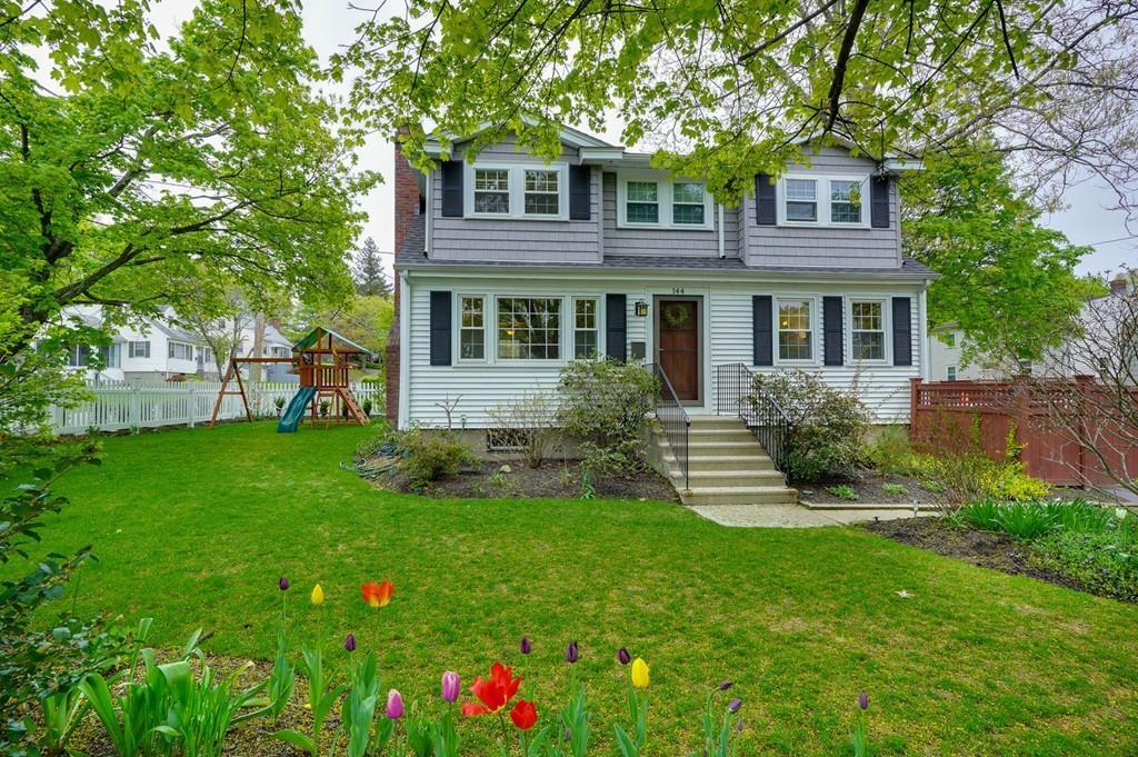 144 Wollaston Avenue - Photo 1