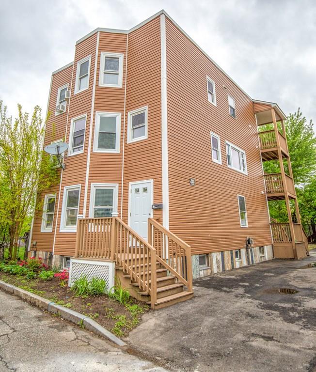 9 Railroad St - Photo 1