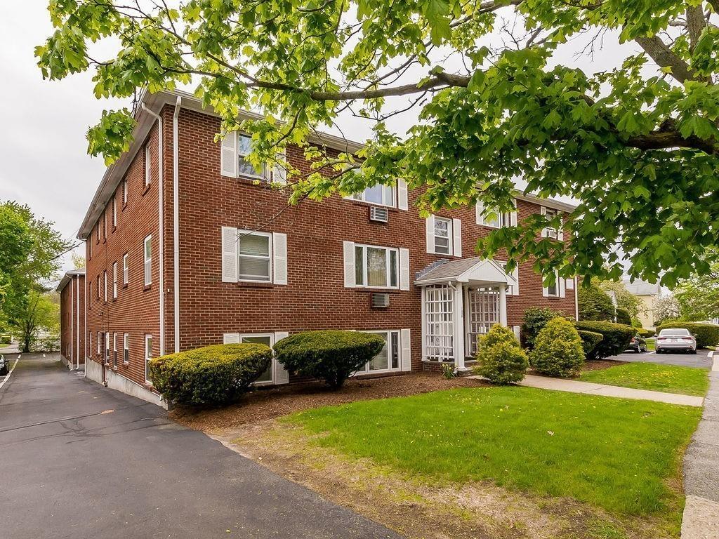 108 Decatur St - Photo 1