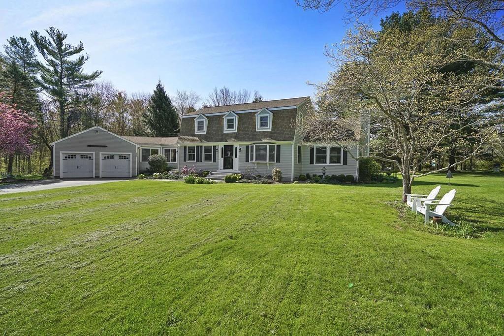 855 Beech - Photo 1
