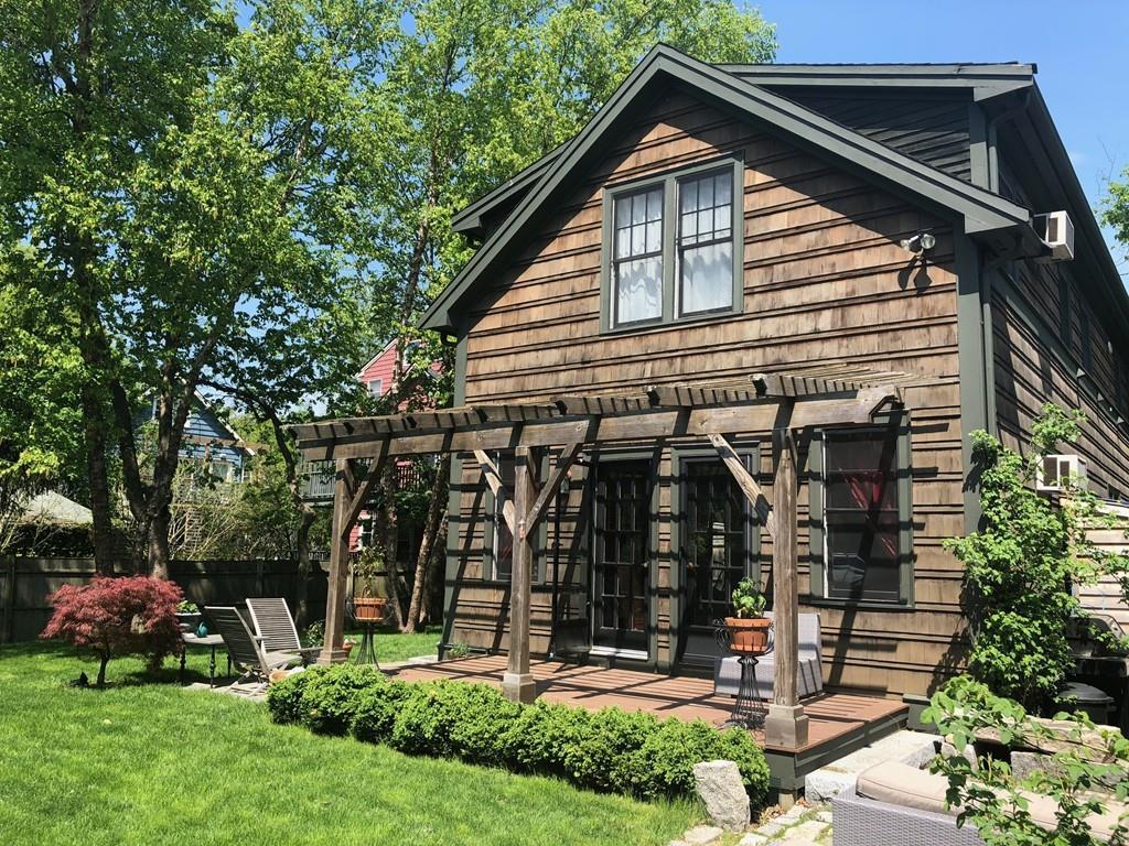 154 Vassal Lane - Photo 1