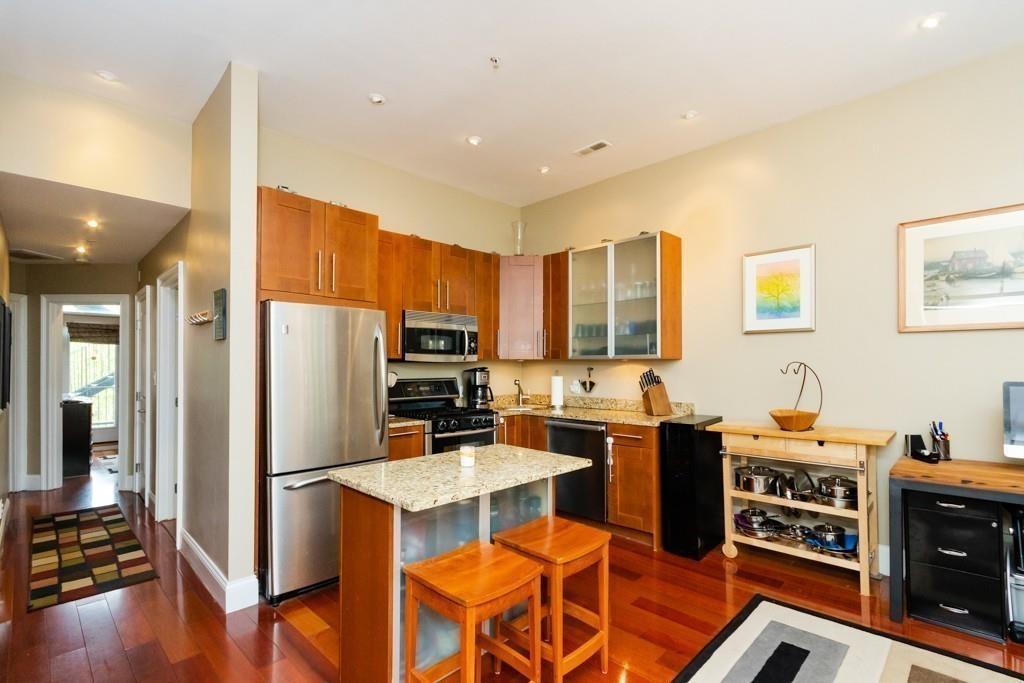 290 Columbus Avenue - Photo 1