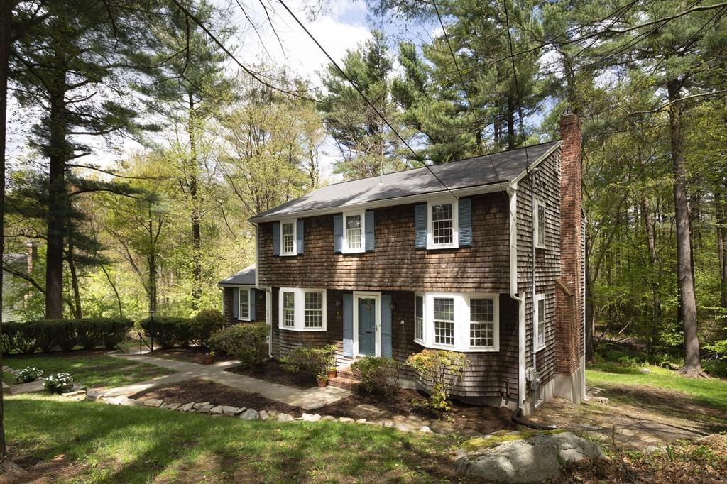 17 Pioneer Road - Photo 1