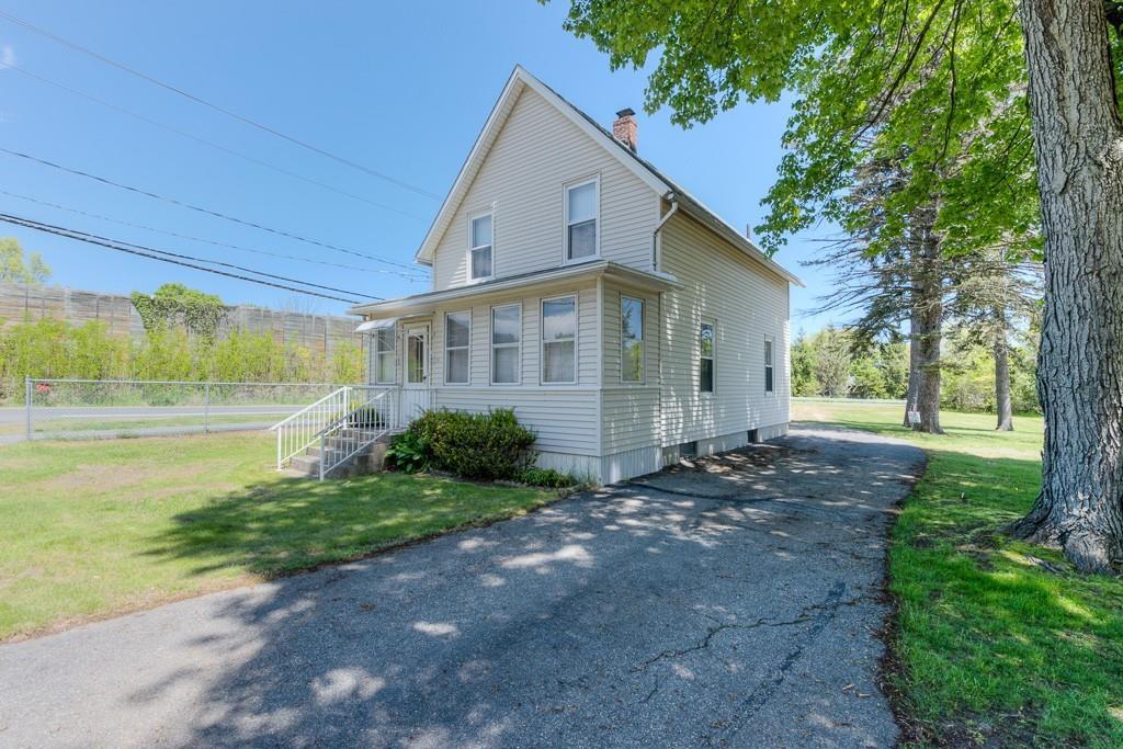 90 Davis St - Photo 1