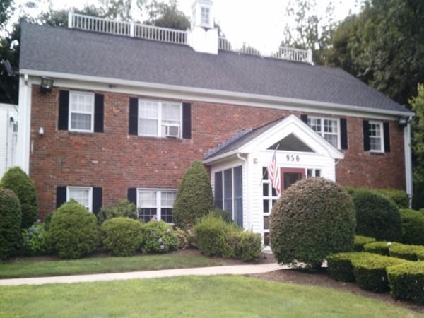 950 North Main Street - Photo 1