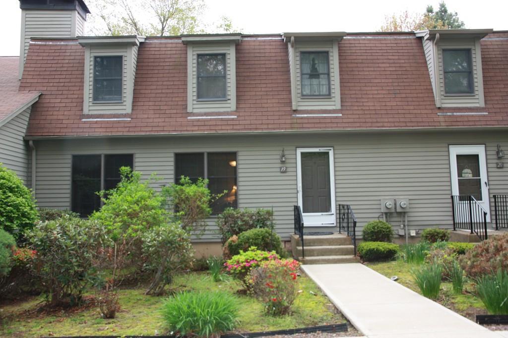 419 Southwick Street - Photo 1