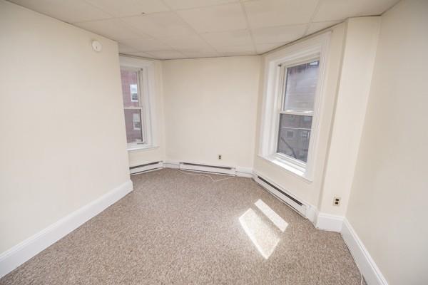 302 Newbury - Photo 1