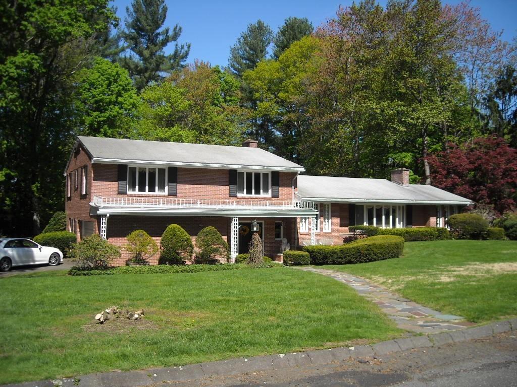 24 Hillcrest - Photo 1