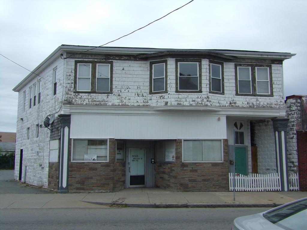 421 Belleville Ave. - Photo 1