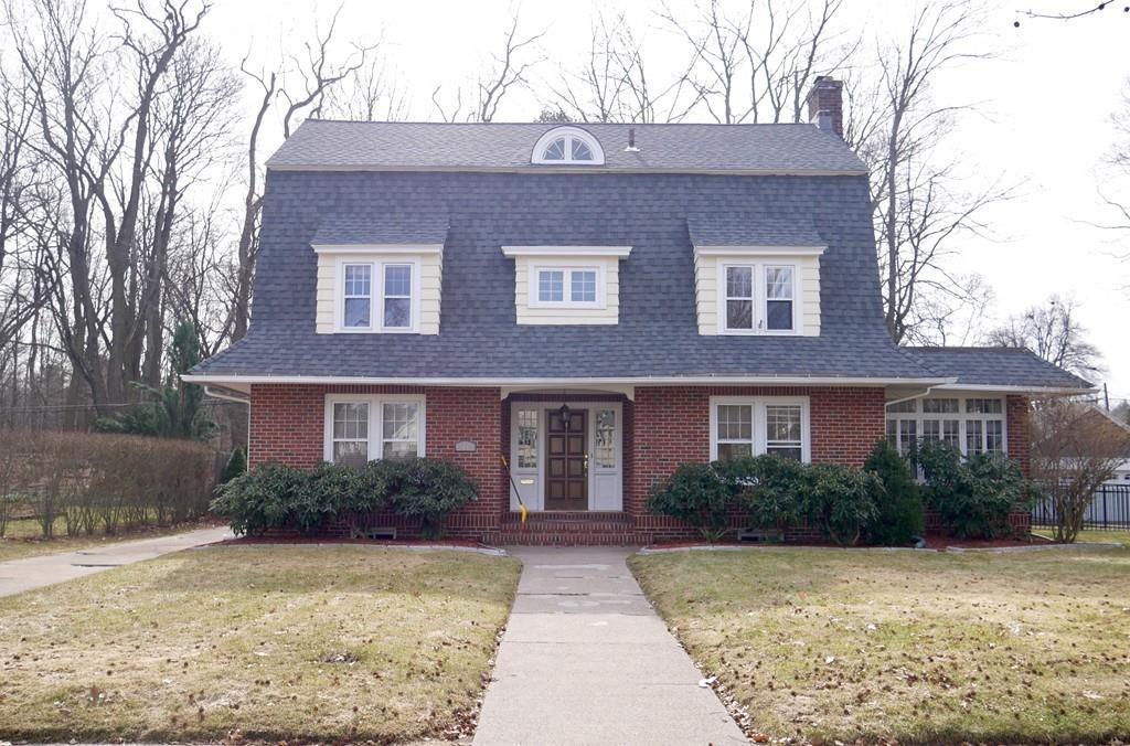 25 Farmington Avenue - Photo 1