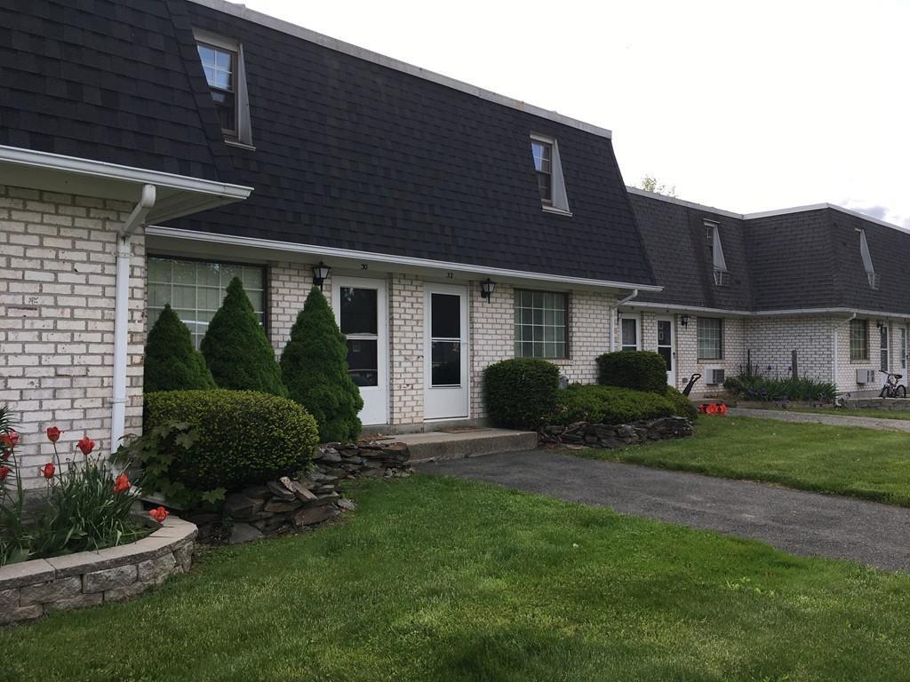 32 Princeton Ter - Photo 1