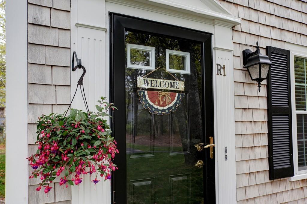 248 Camp St - Photo 1