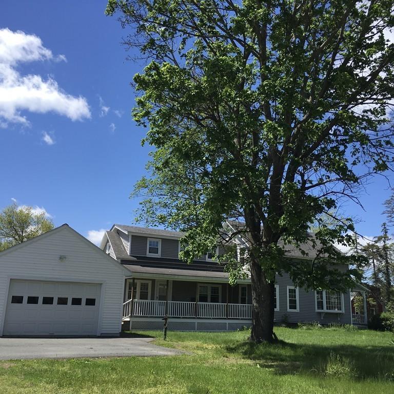 220 Silver Street - Photo 1