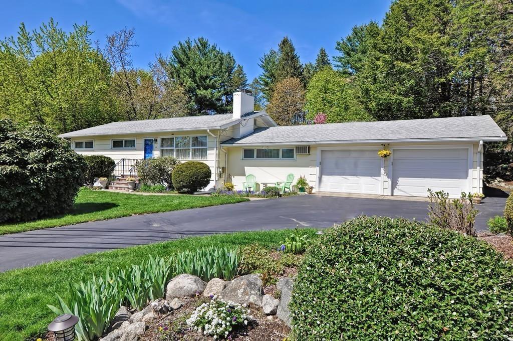 22 Winchester Drive - Photo 1
