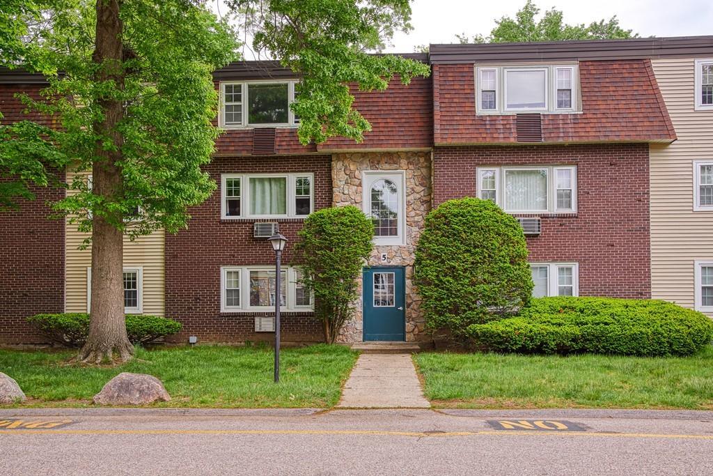 180 Main Street - Photo 1