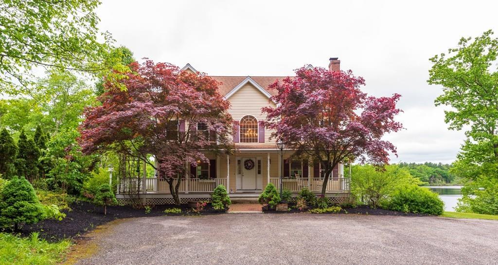10 Dogwood Lane - Photo 1
