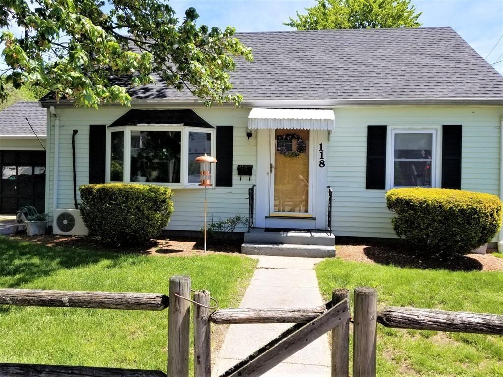 118 Roberts St - Photo 1