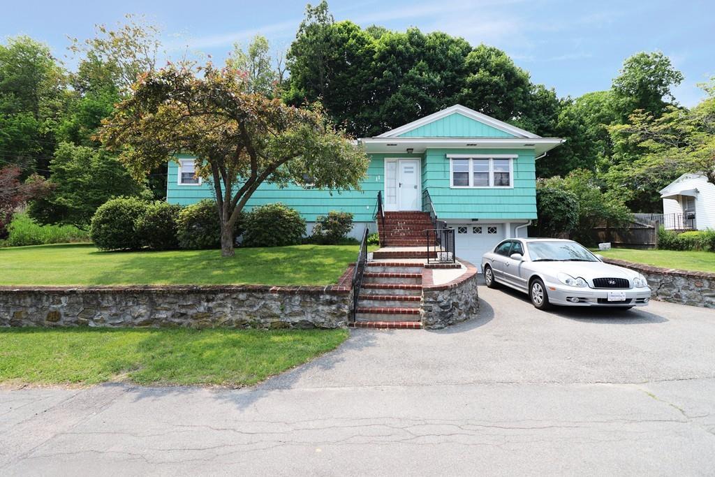 11 Magnolia Rd - Photo 1