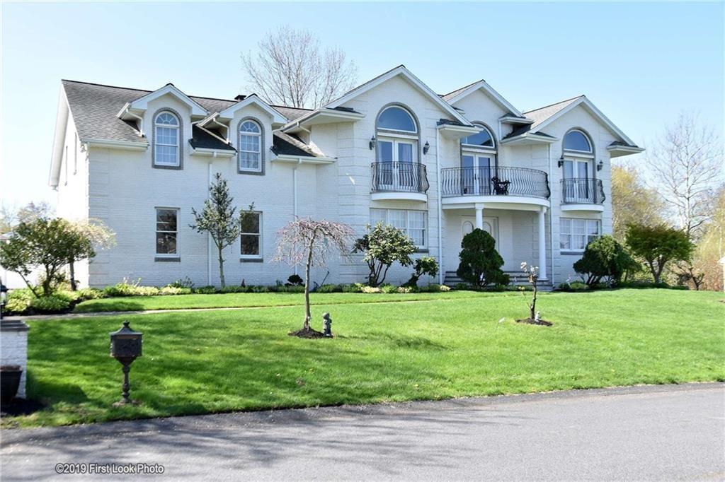 32 Sullivan Ln - Photo 1