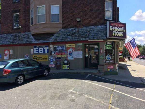 957 Chicopee St - Photo 1