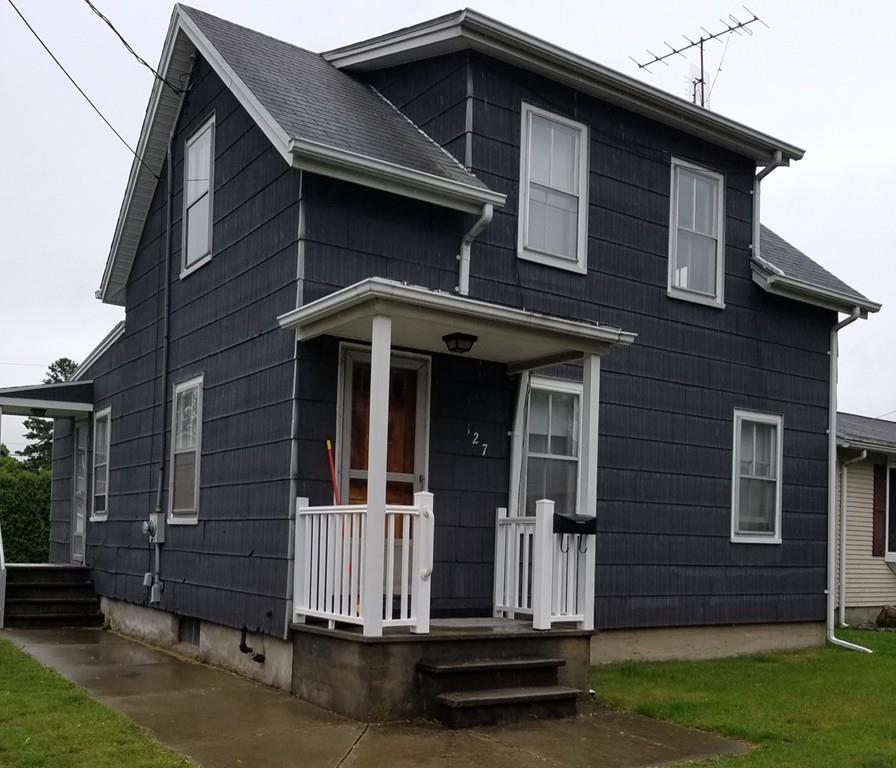 127 Lawndale - Photo 1