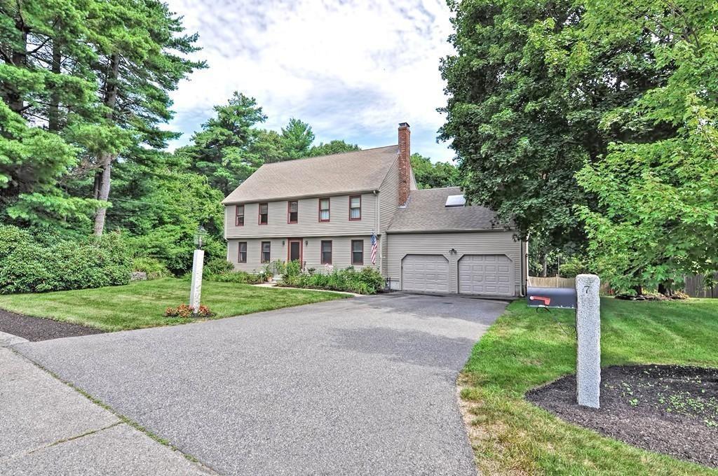 7 Lafayette Drive - Photo 1