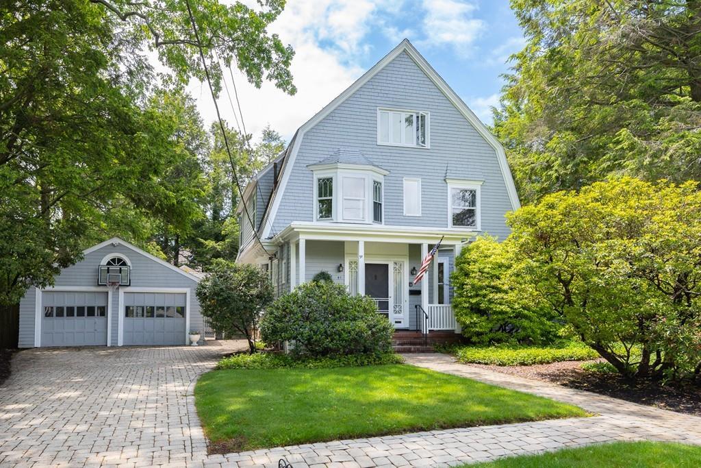 91 Beach Bluff Avenue - Photo 1