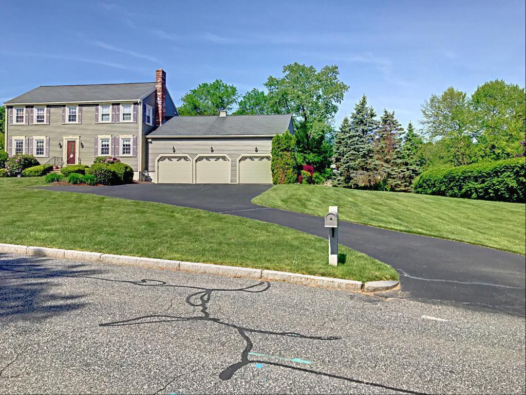 5 Crestwood Dr - Photo 1