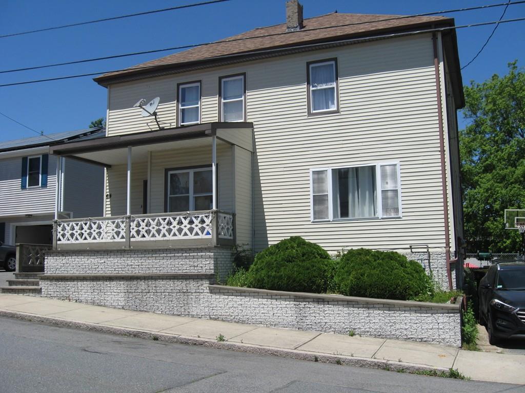64 Bardsley St - Photo 1