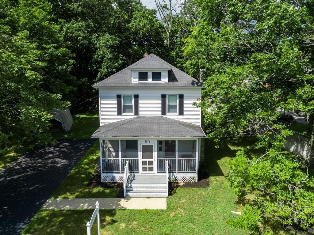 1174 Mammoth Rd - Photo 1