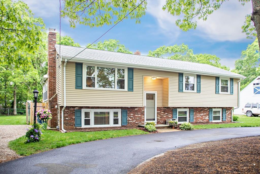 40 Yale Ave - Photo 1