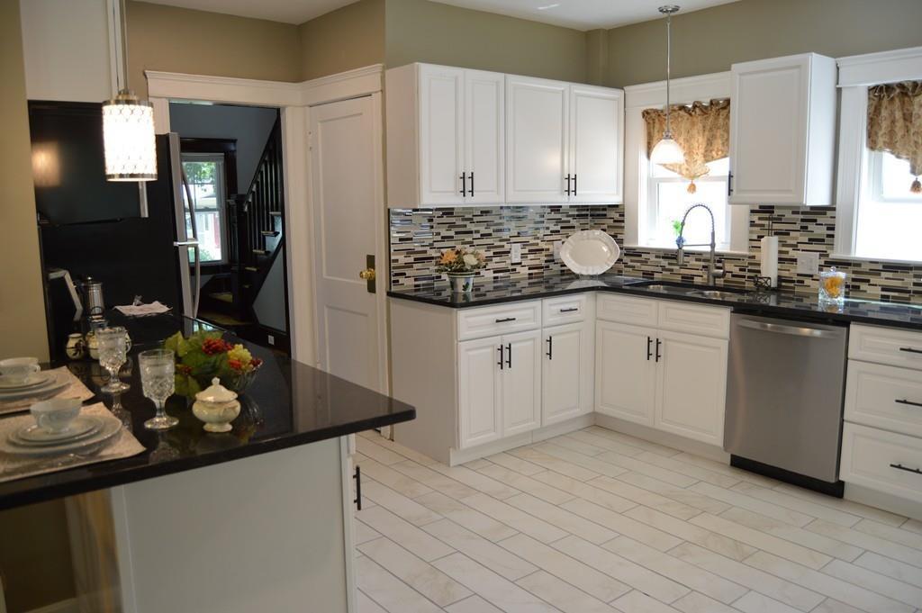 19 Woodman Rd - Photo 1