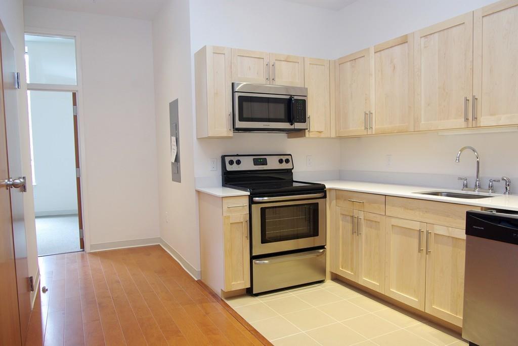 407 Washington - Photo 1