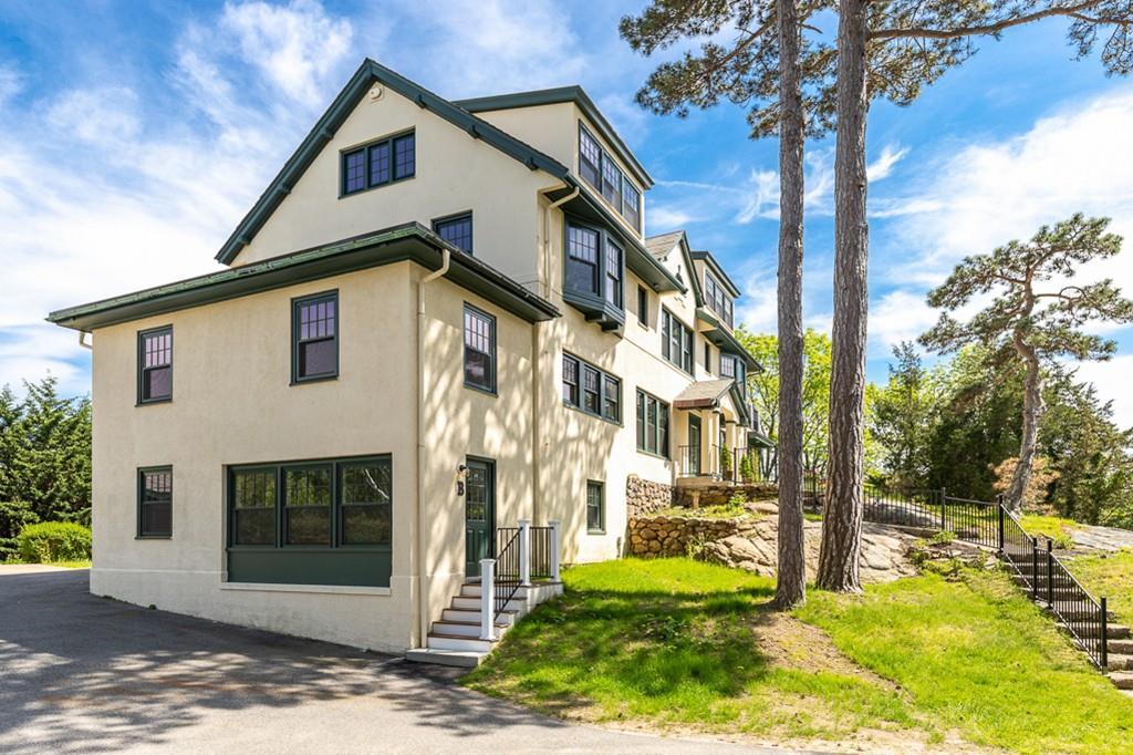 10 Grapevine Road - Photo 1
