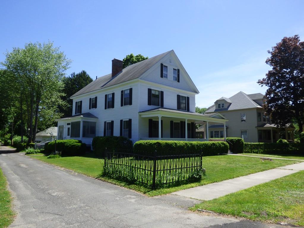 7 Montague St - Photo 1